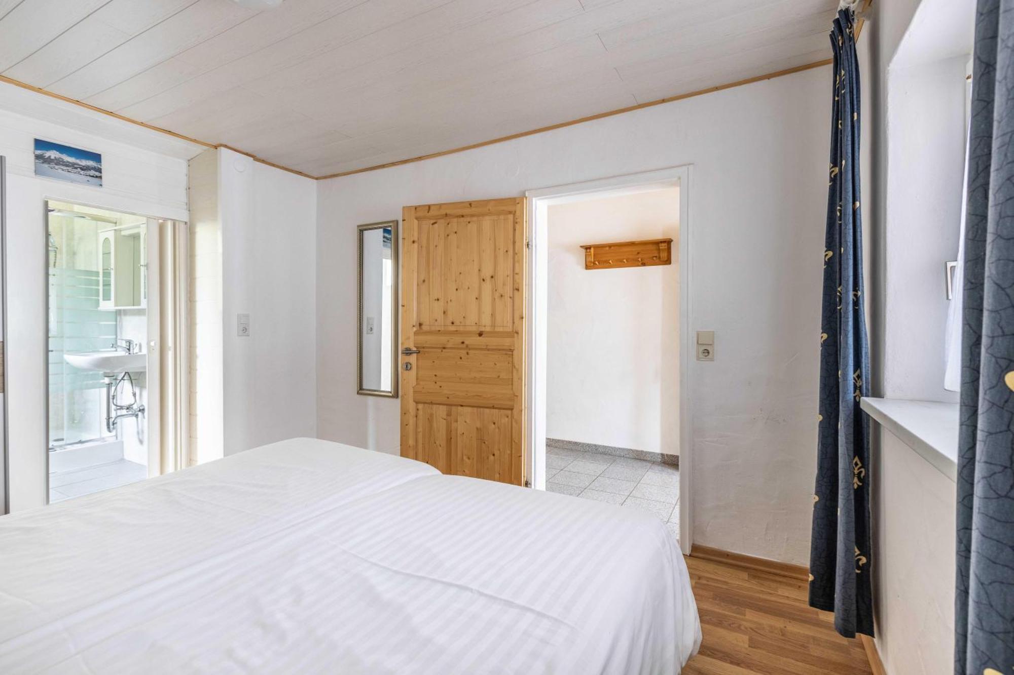 Hartkaiser Rooms And Apartments Елмау Екстериор снимка
