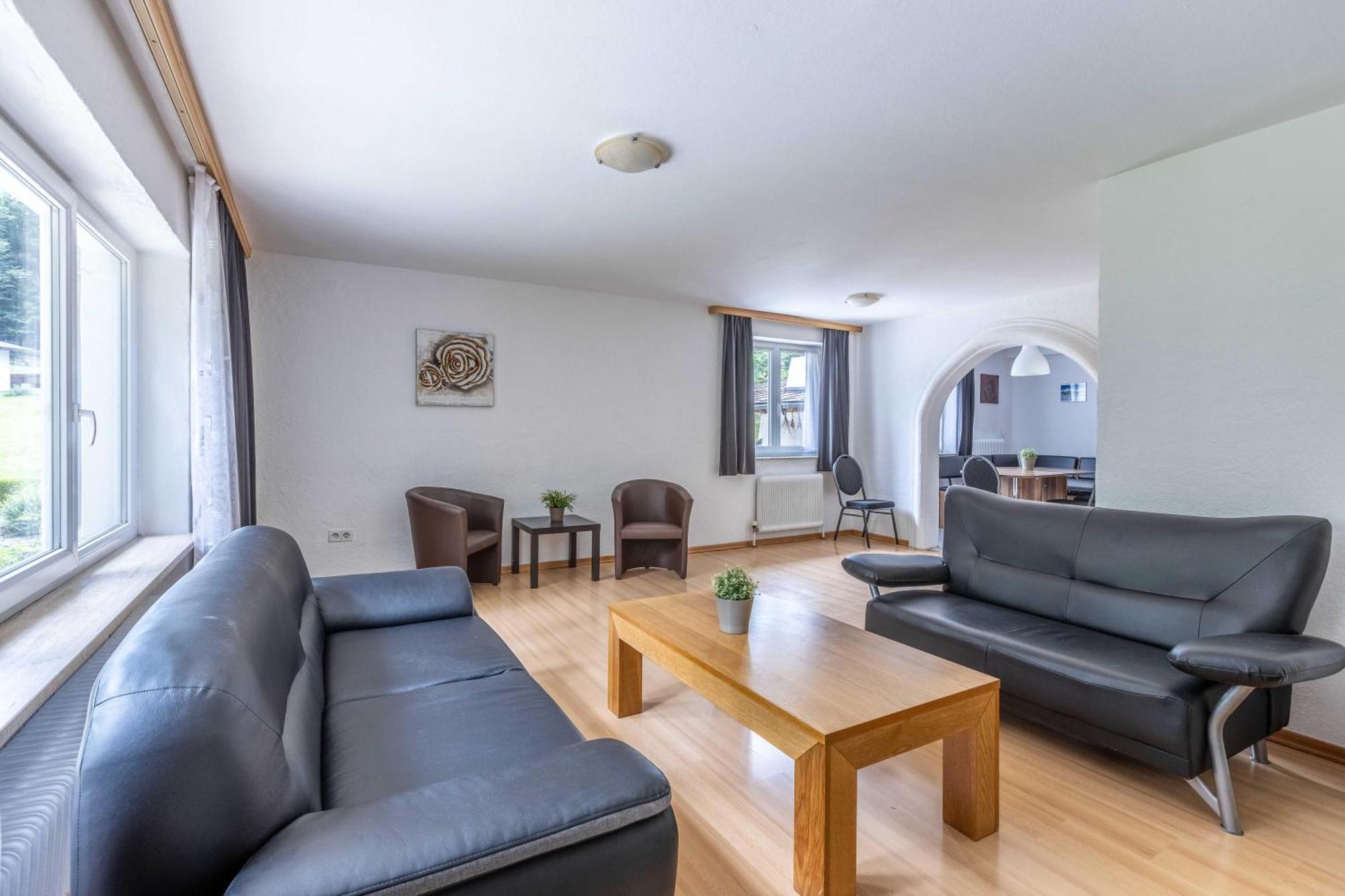 Hartkaiser Rooms And Apartments Елмау Екстериор снимка