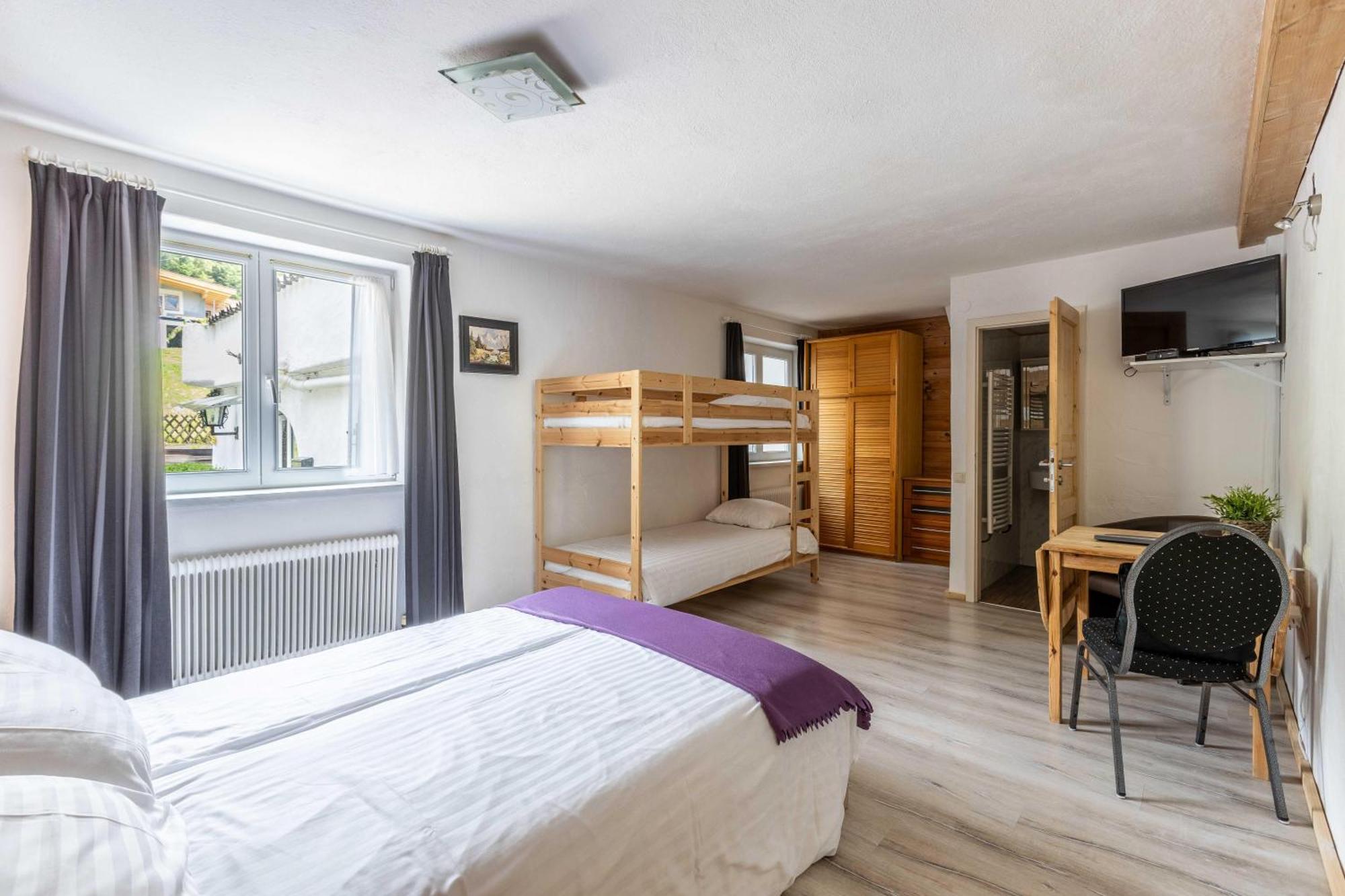 Hartkaiser Rooms And Apartments Елмау Екстериор снимка