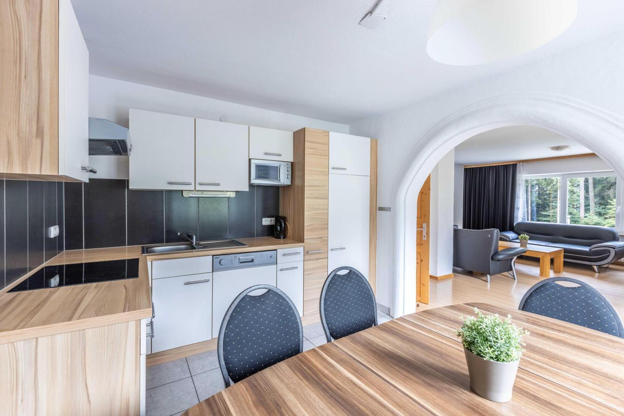 Hartkaiser Rooms And Apartments Елмау Екстериор снимка